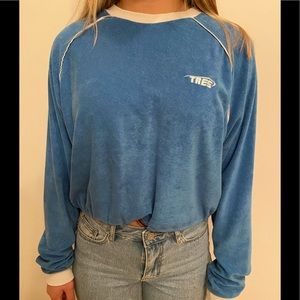 SUPER CUTE URBAN OUTFITERS LONG SLEEVE